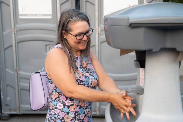 Best Porta potty rental near me  in Palm Valley, FL